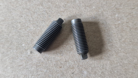 Royal Enfield 411: Himalayan / Scram: 2x Ventil Einstellschrauben 574183
