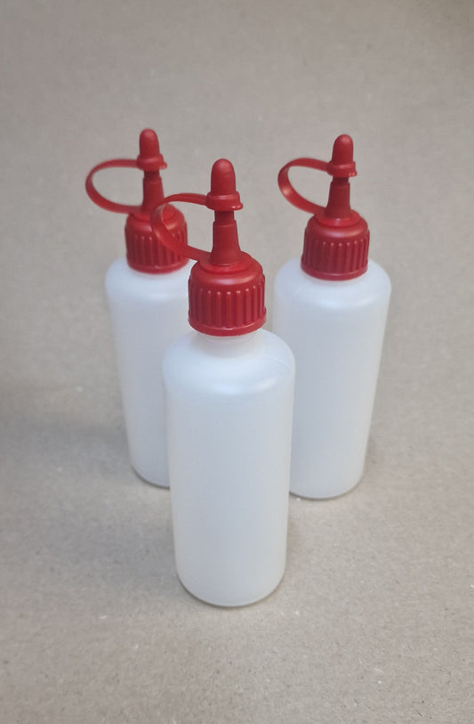 Theo's Dosier Öl Flaschen / Öl - Laugen Chemikalien resistent in verschiedenen Größen ( 100ml - 500ml )