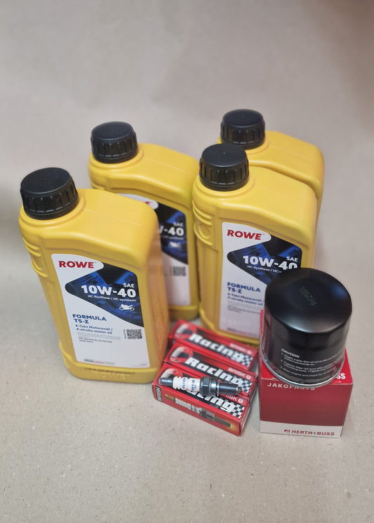 Triumph Street Triple 675: SAE 10W-40 Service Kit